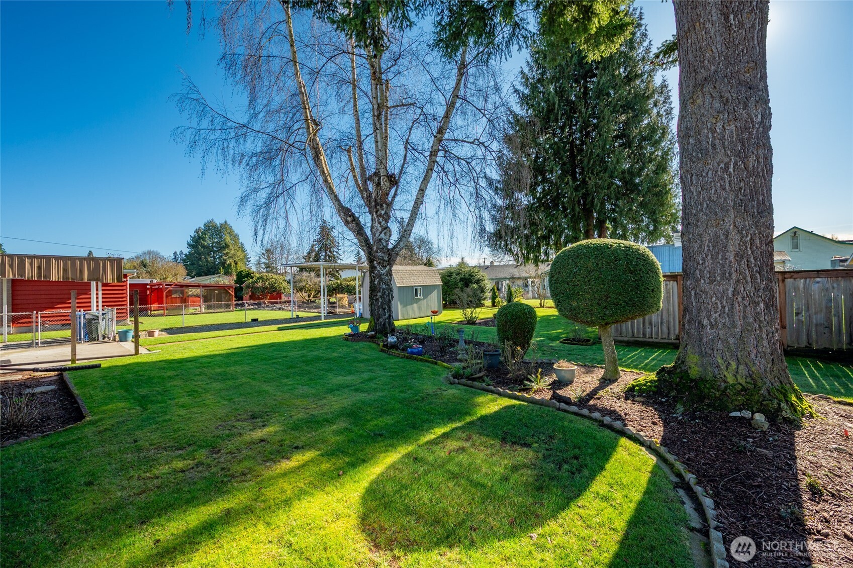 1704 Rainier Street Sumner, WA 98390 - Photo 29 of 40