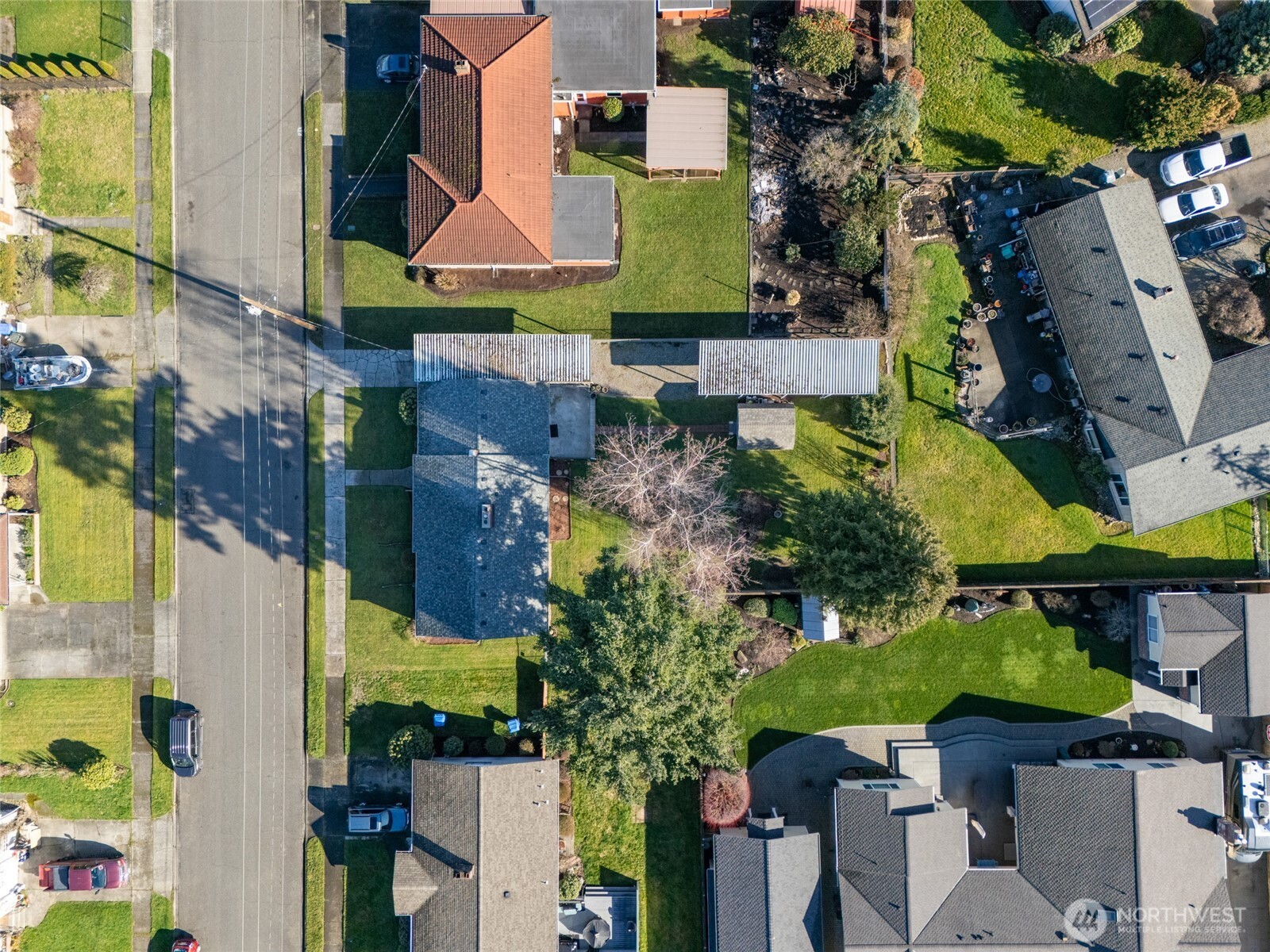 1704 Rainier Street Sumner, WA 98390 - Photo 35 of 40