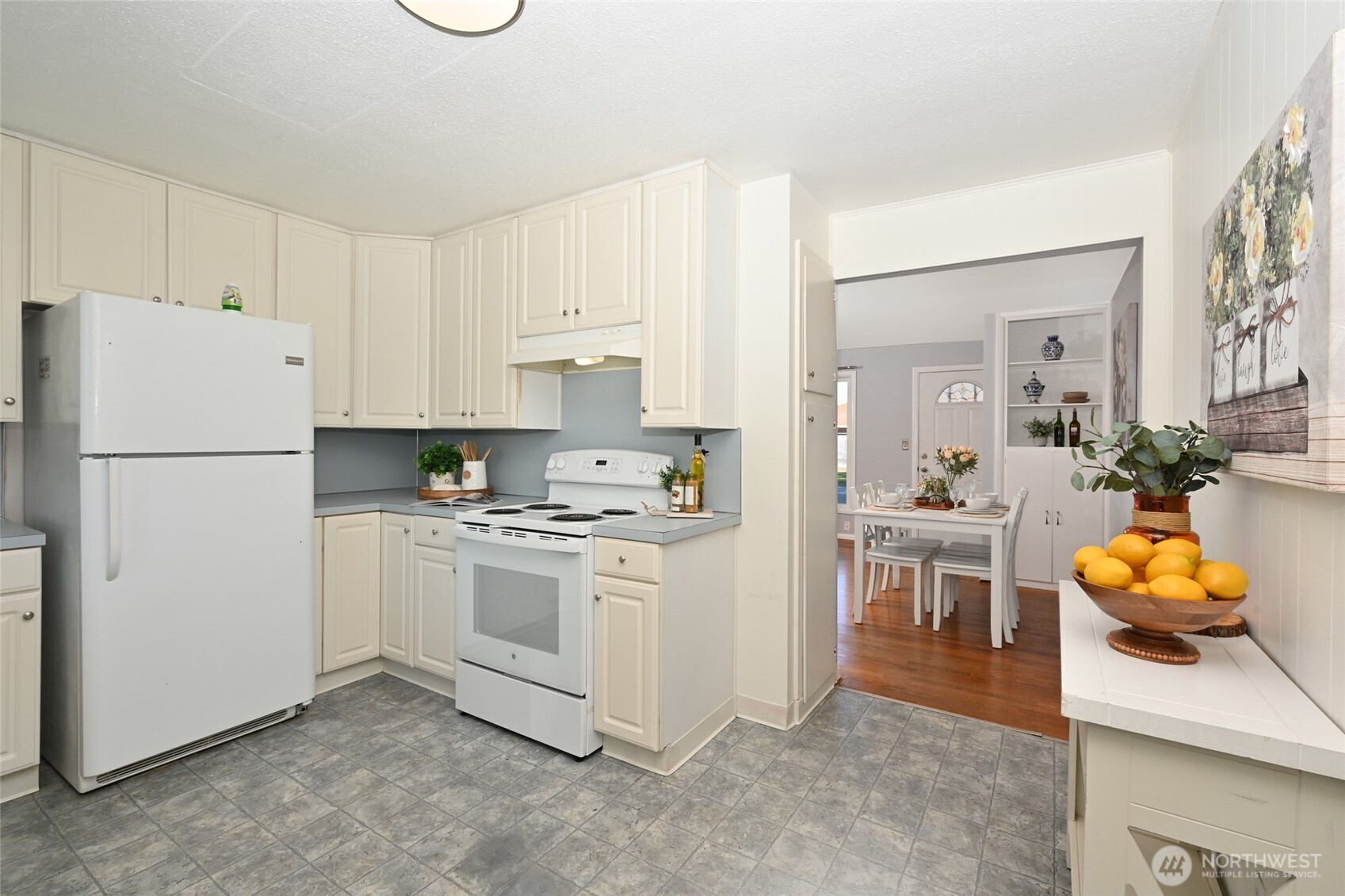 1704 Rainier Street Sumner, WA 98390 - Photo 10 of 40