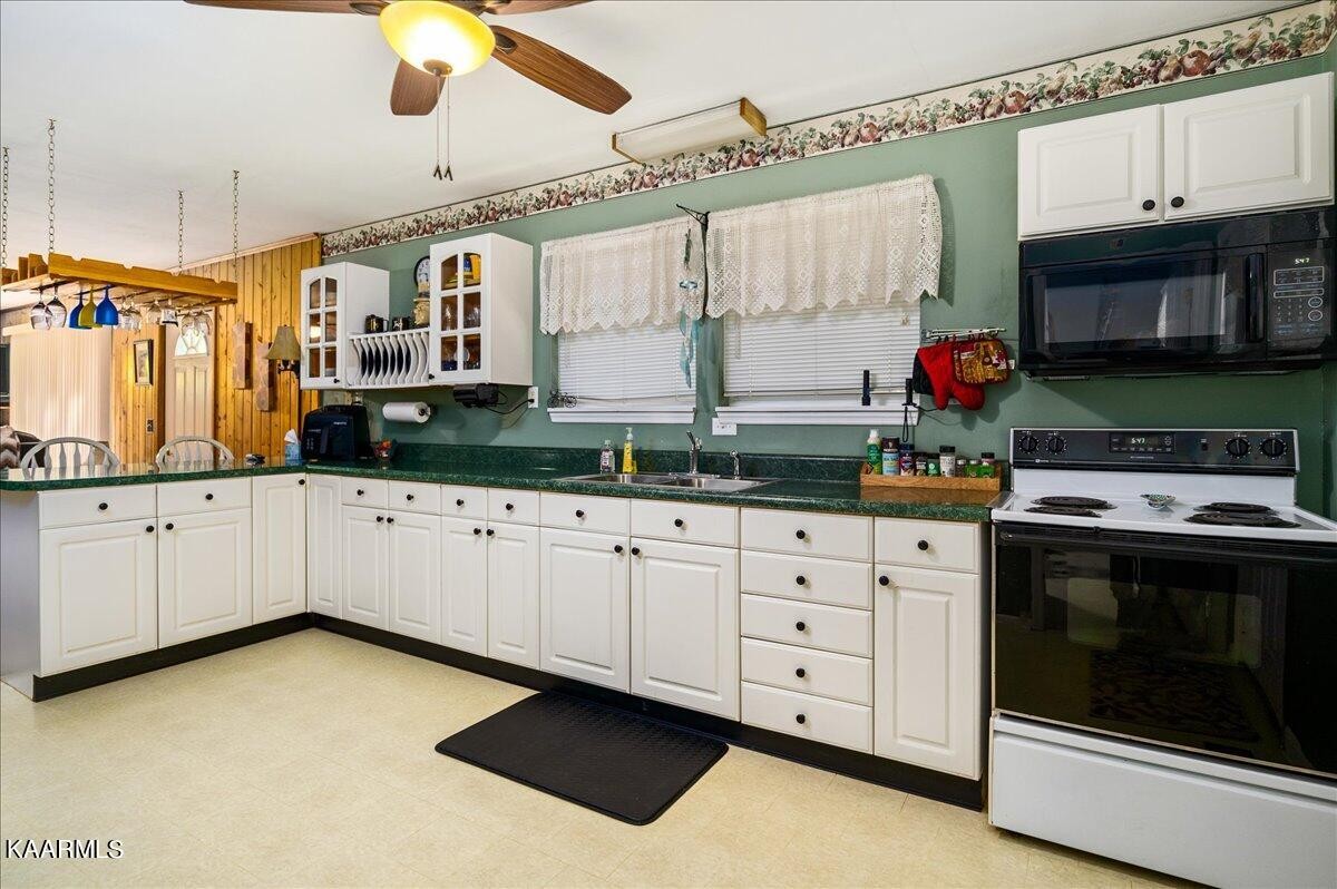 2005 Ridgetop Way Sevierville, TN 37876 - Photo 10 of 23 Gallery Image 10