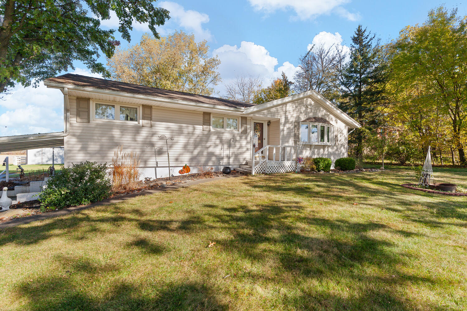 4484 Sharp Road Adrian, MI 49221 - Photo 3 of 42 4484 Sharp Rd - 1036