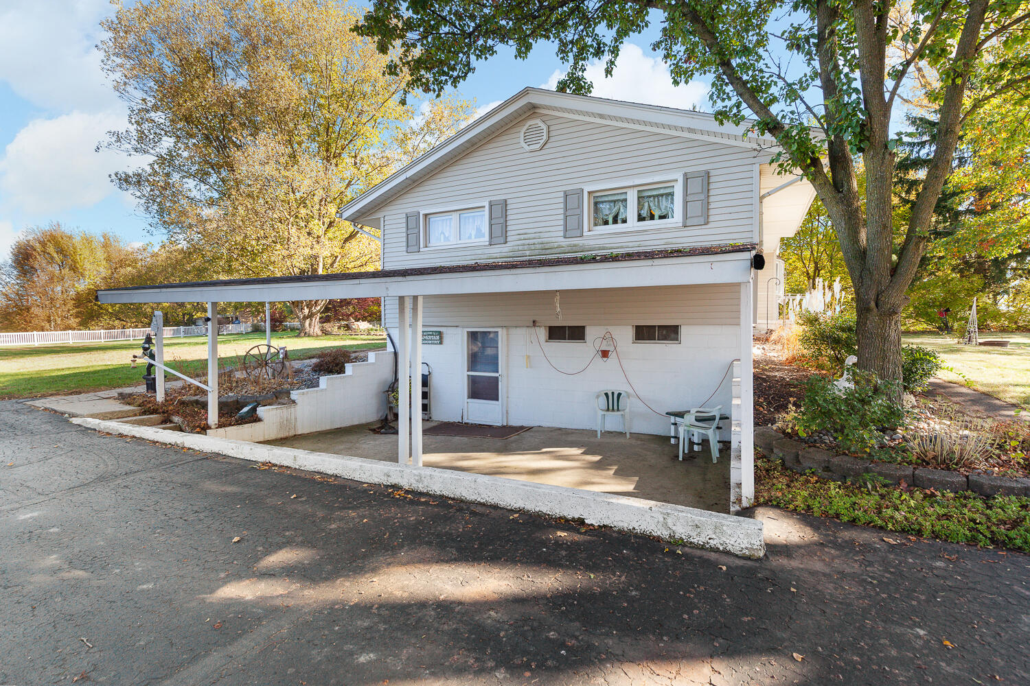 4484 Sharp Road Adrian, MI 49221 - Photo 6 of 42 4484 Sharp Rd - 1032