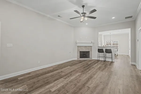 $375,000 | 5175 Watson Vw Drive, Nesbit, MS 38651