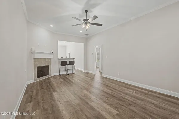 $375,000 | 5175 Watson Vw Drive, Nesbit, MS 38651