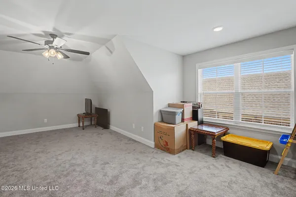 $375,000 | 5175 Watson Vw Drive, Nesbit, MS 38651