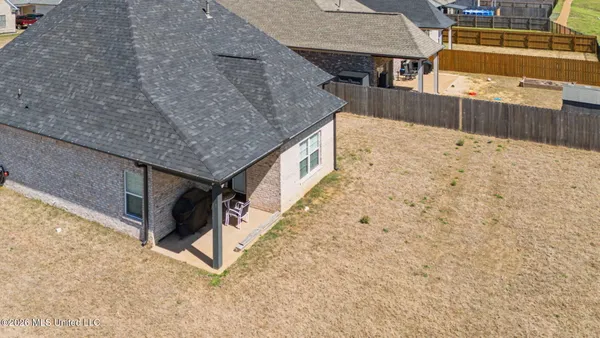 $375,000 | 5175 Watson Vw Drive, Nesbit, MS 38651