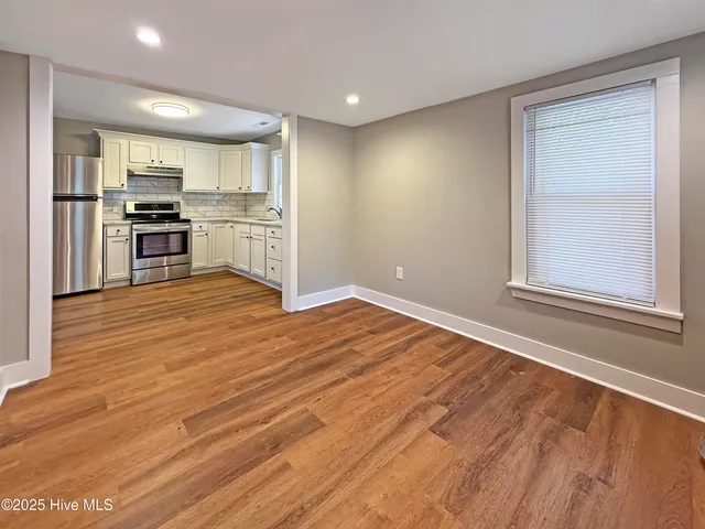 $1,300 | 129 East Albemarle Street, Unit A, Edenton, NC 27932