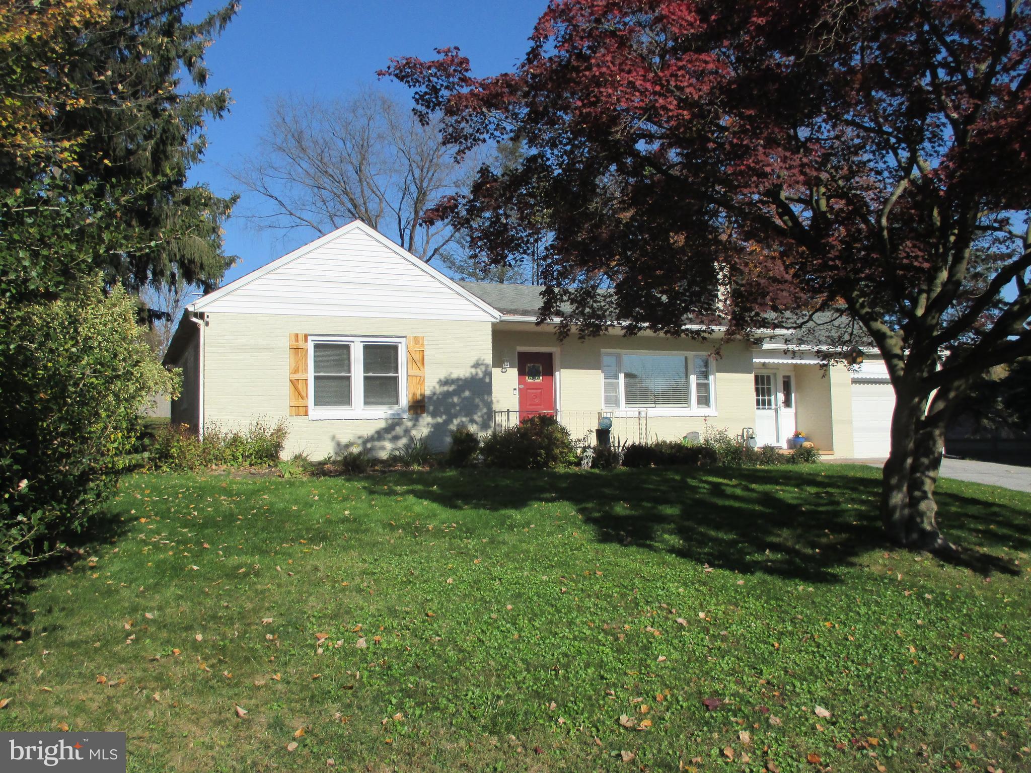 21 Gateway Road York, PA 17403 - Photo 3 of 21 Gallery Image 3