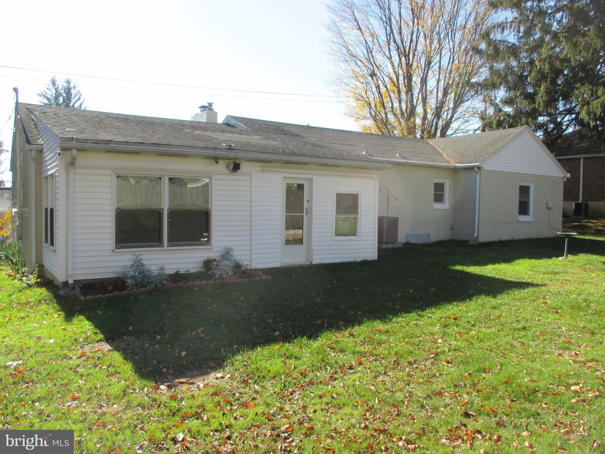 21 Gateway Road York, PA 17403 - Photo 6 of 21 Gallery Image 6
