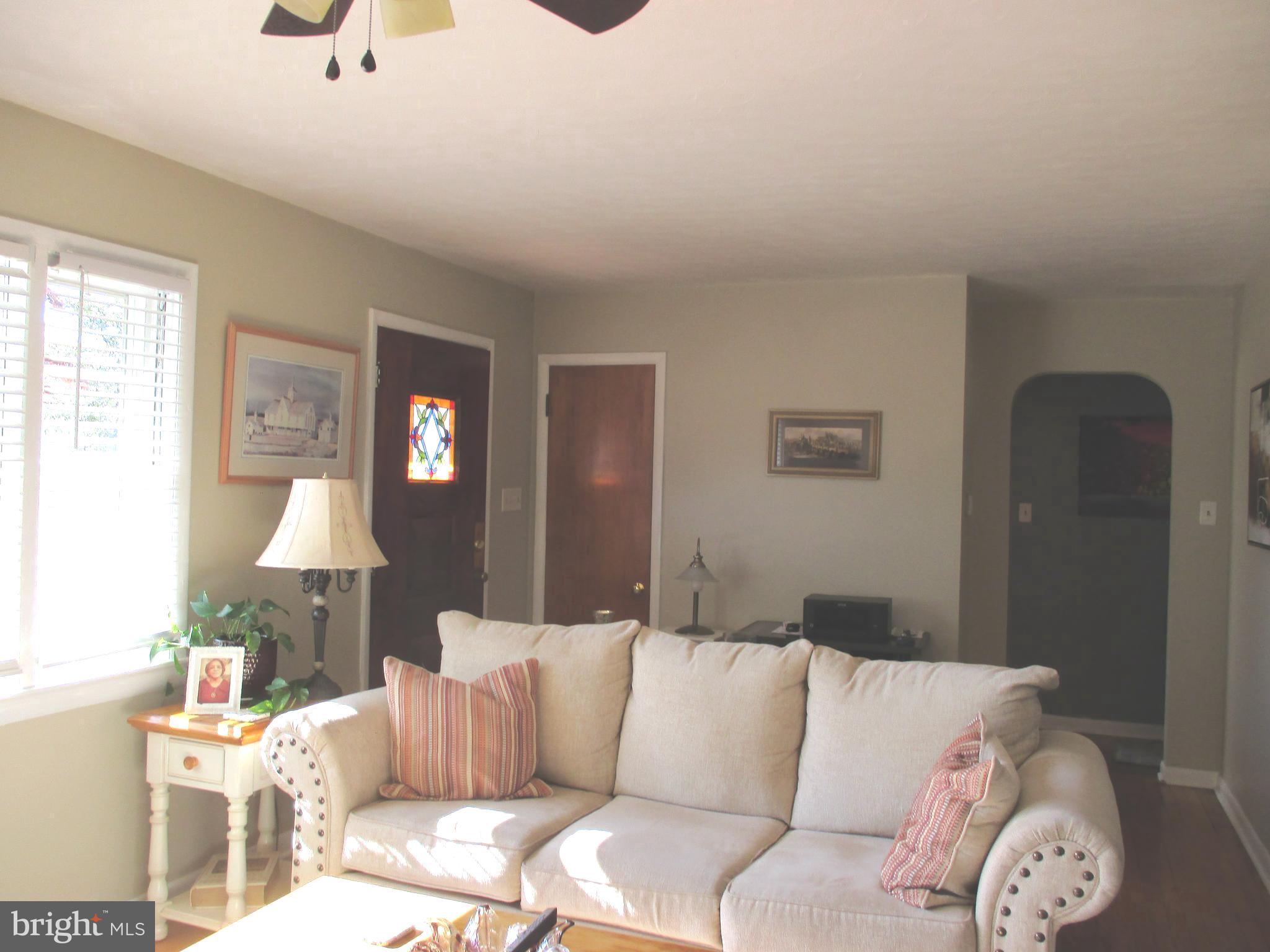 21 Gateway Road York, PA 17403 - Photo 7 of 21 Gallery Image 7