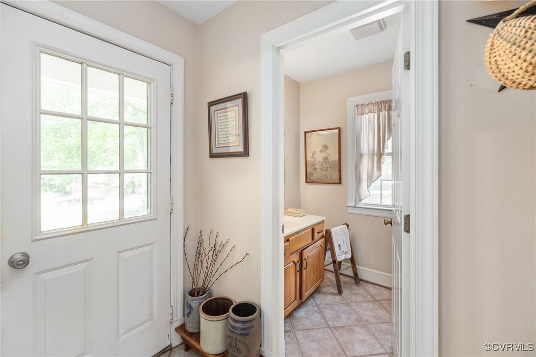 9807 Cole Mill Road North Chesterfield, VA 23237 - Photo 26 of 42 Gallery Image 26