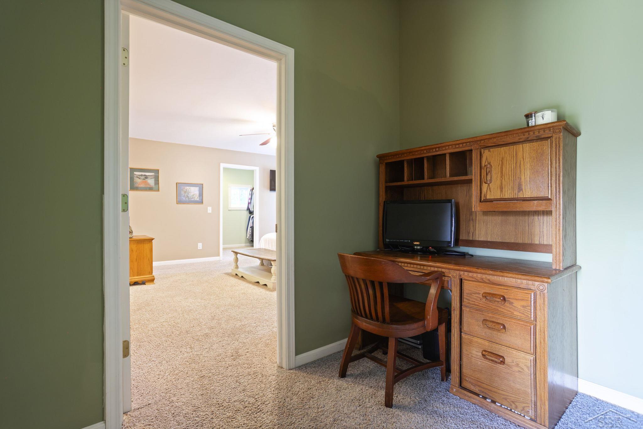 6115 North Belsay Road Flint, MI 48506 - Photo 14 of 36 50175188-c433c831-1133-4e5f-af96-ad99f3be177f.JPG