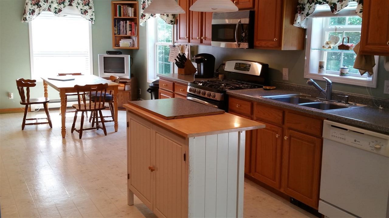1 Port Wedeln Road Wolfeboro, NH 03894 - Photo 3 of 14