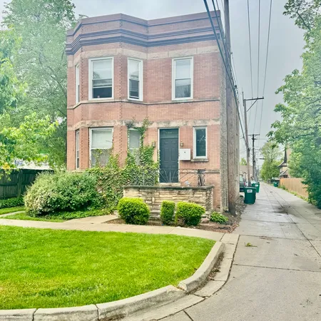 $550,000 | 511 North Taylor Avenue, Oak Park, IL 60302