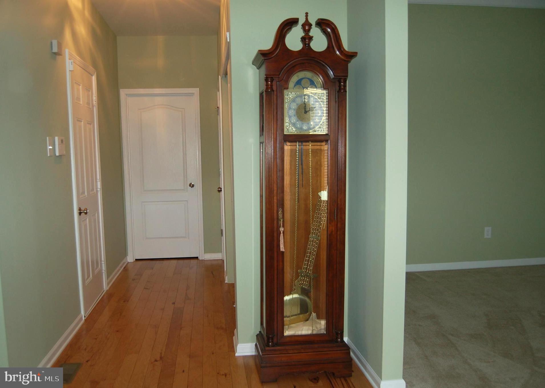 164 Davish Road Coatesville, PA 19320 - Photo 2 of 80 Beautiful HW floor in foyer; convenient access
