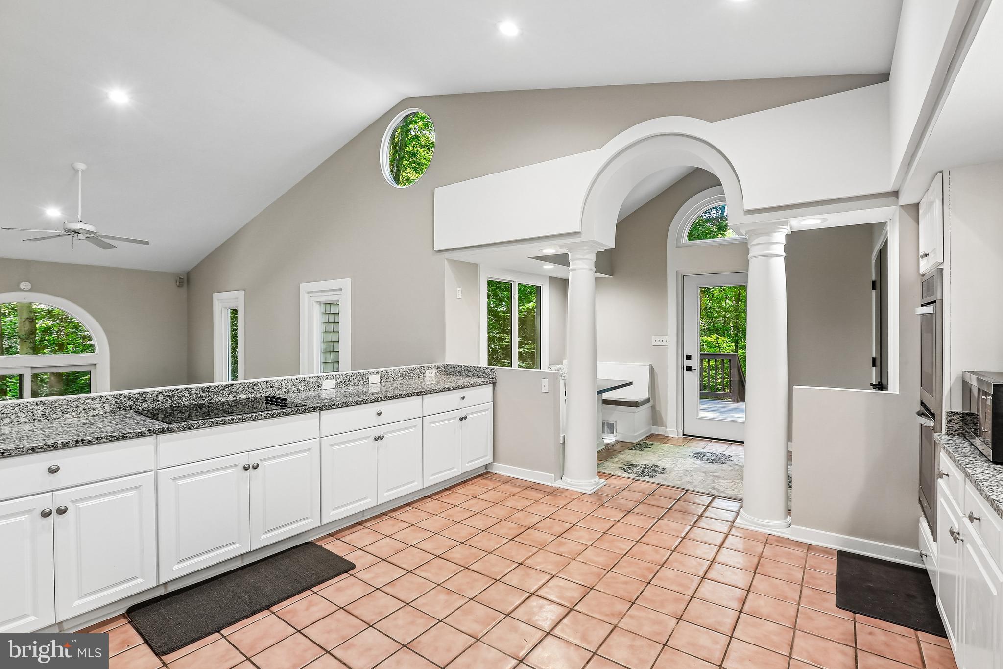 810 Governor Bridge Road Davidsonville, MD 21035 - Photo 12 of 68 Kitchen