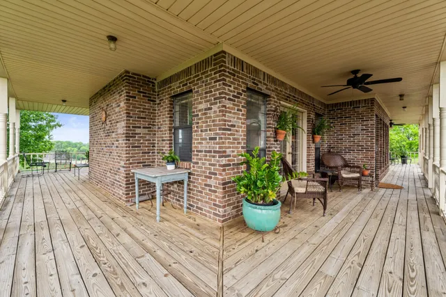 $1,275,000 | 2370 Pulaski Highway, Fayetteville, TN 37334