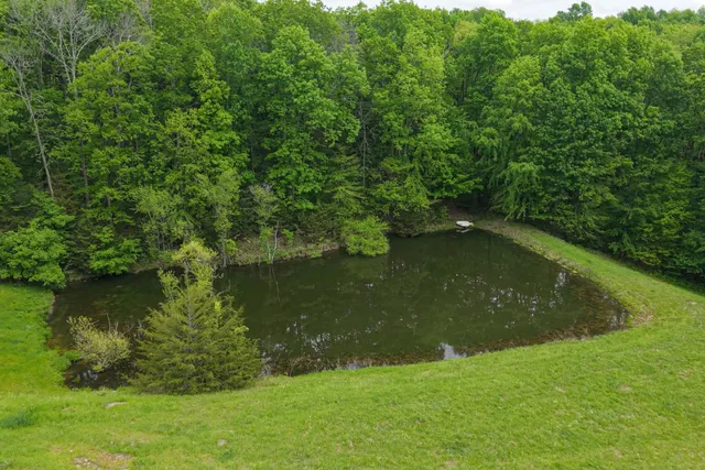 $1,275,000 | 2370 Pulaski Highway, Fayetteville, TN 37334