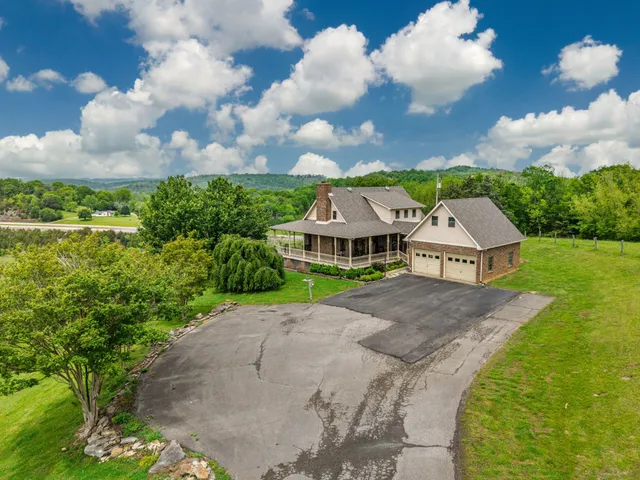 $1,275,000 | 2370 Pulaski Highway, Fayetteville, TN 37334