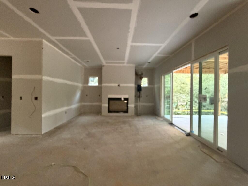 6917 Justice Drive Raleigh, NC 27615 - Photo 3 of 38 IMG_7715 (Medium)