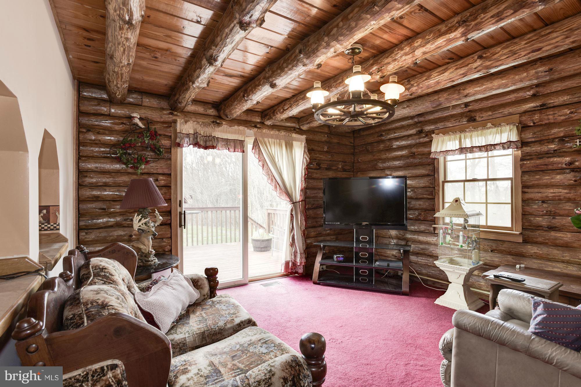 5789 Conover Road Taneytown, MD 21787 - Photo 13 of 30 Den/Study