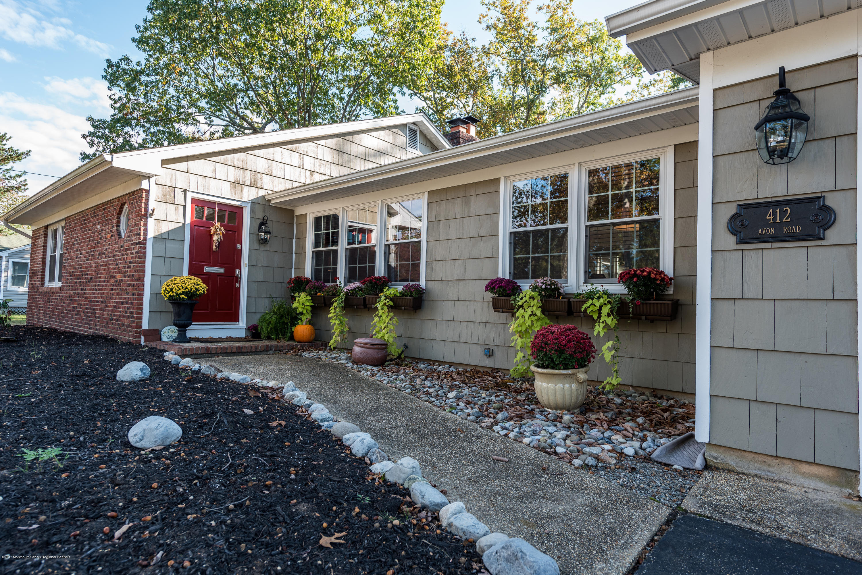 412 Avon Road Pine Beach, NJ 08741 - Photo 5 of 31 412 Avon Rd