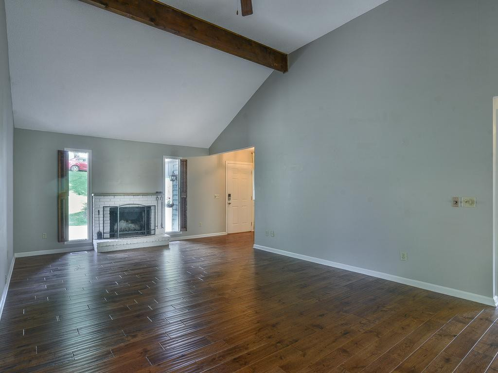 3108 Winesap Road Kingsport, TN 37663 - Photo 7 of 36 Living Room