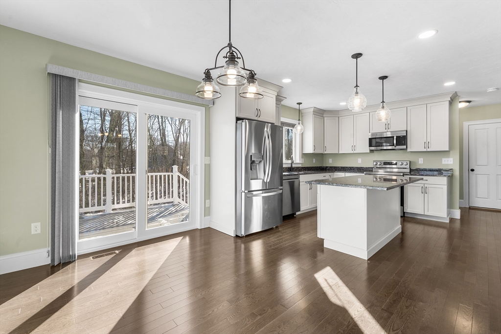 40 Timber Crest Drive Medway, MA 02053 - Photo 11 of 34