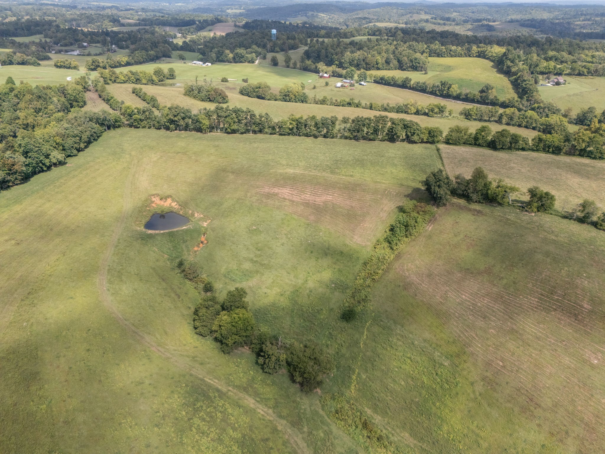 692 Anderson Road Shelbyville, TN 37160 - Photo 14 of 49