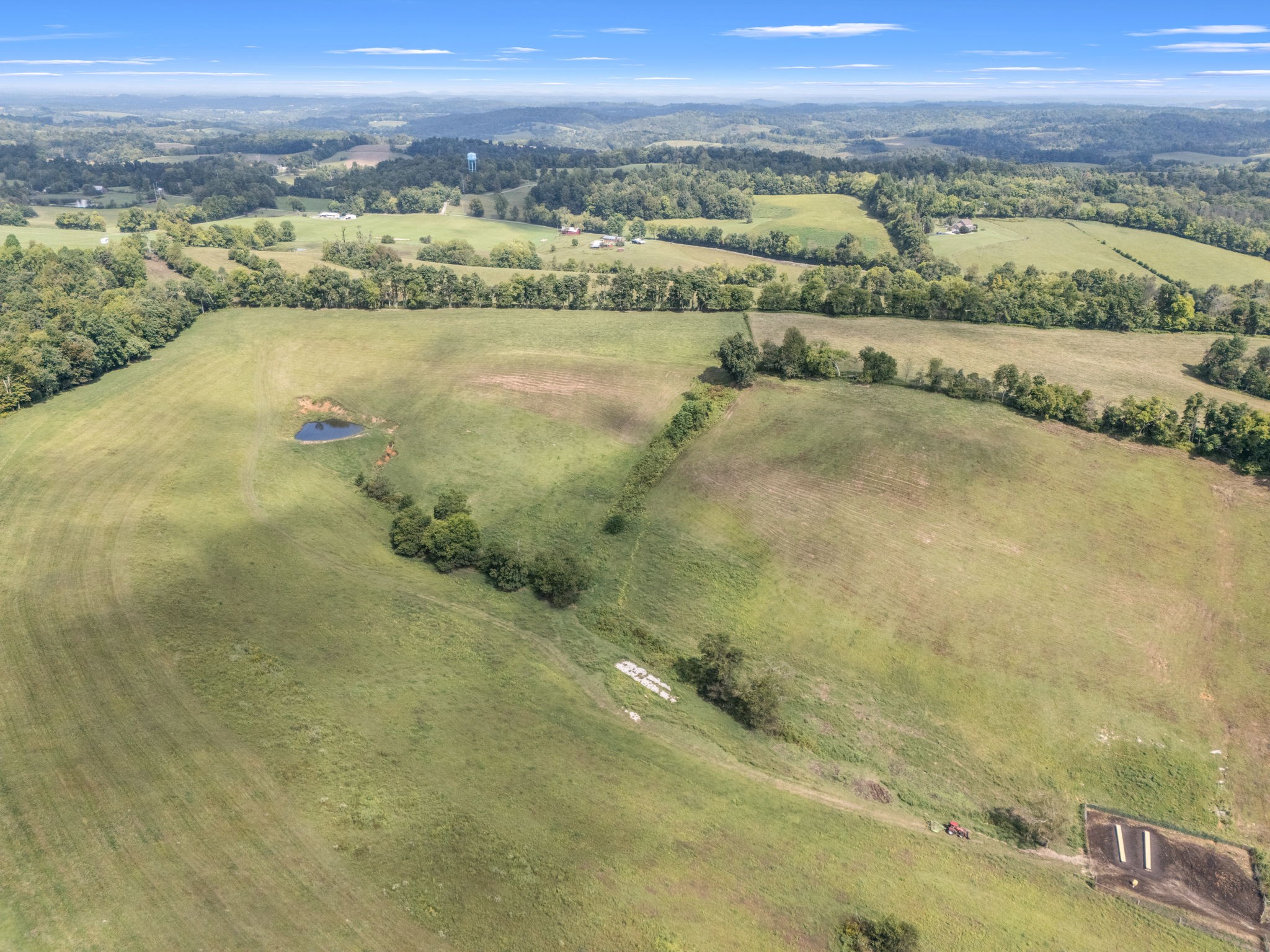 692 Anderson Road Shelbyville, TN 37160 - Photo 18 of 49 a view of an outdoor space and mountain view