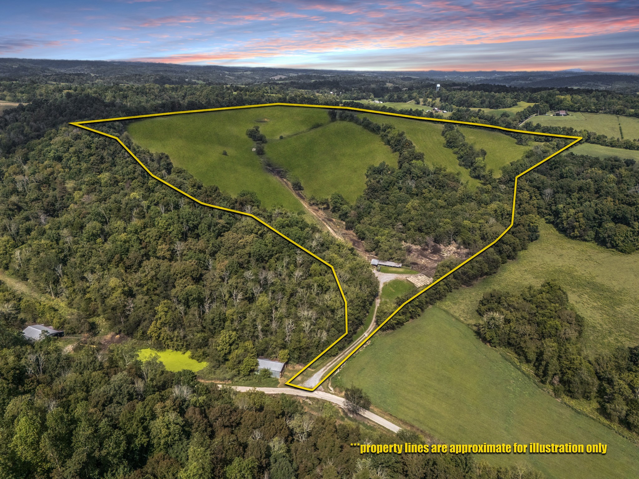 692 Anderson Road Shelbyville, TN 37160 - Photo 3 of 49 a view of a swimming pool and an outdoor seating