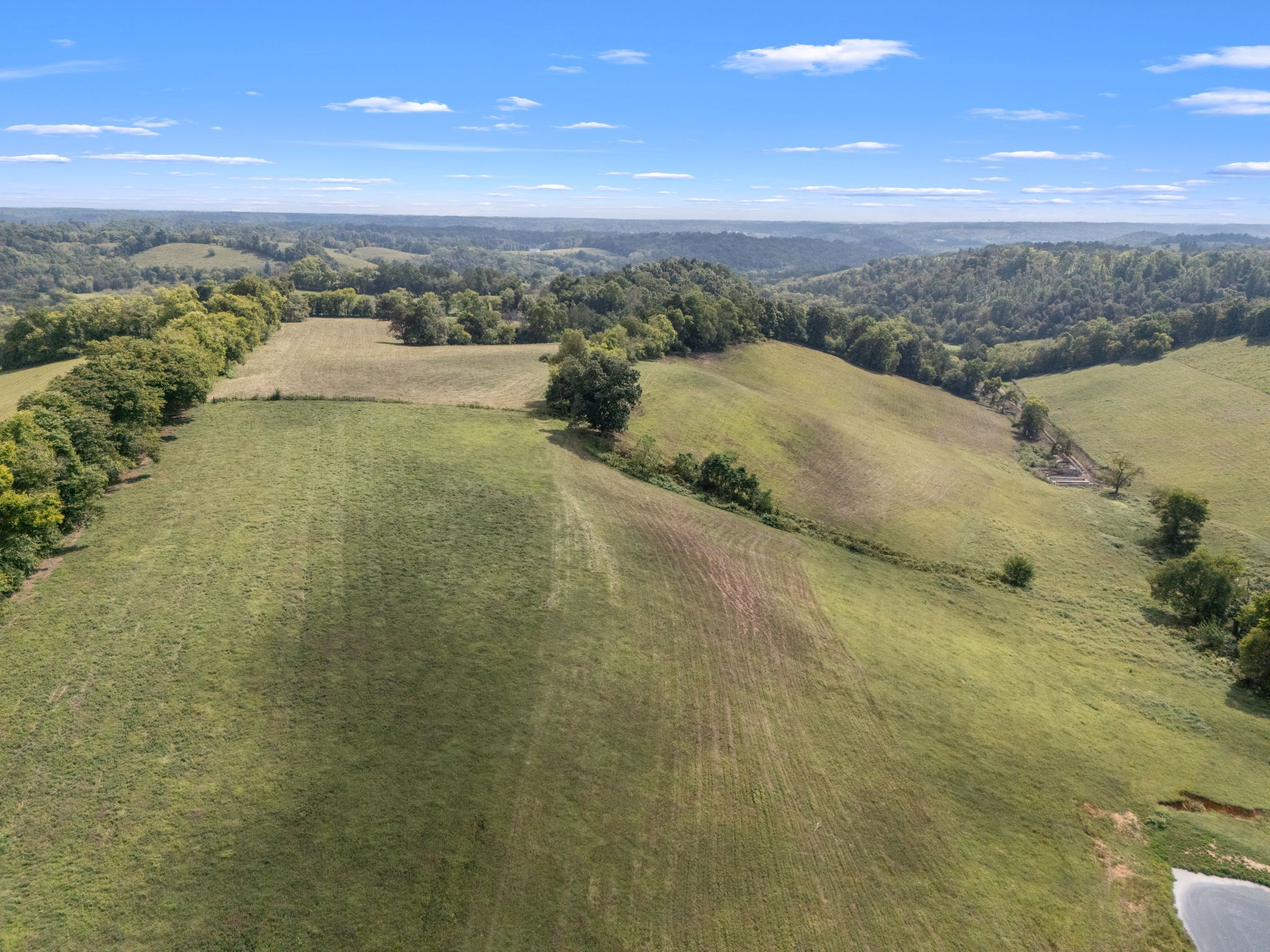 692 Anderson Road Shelbyville, TN 37160 - Photo 4 of 49 a view of a lake with a mountain