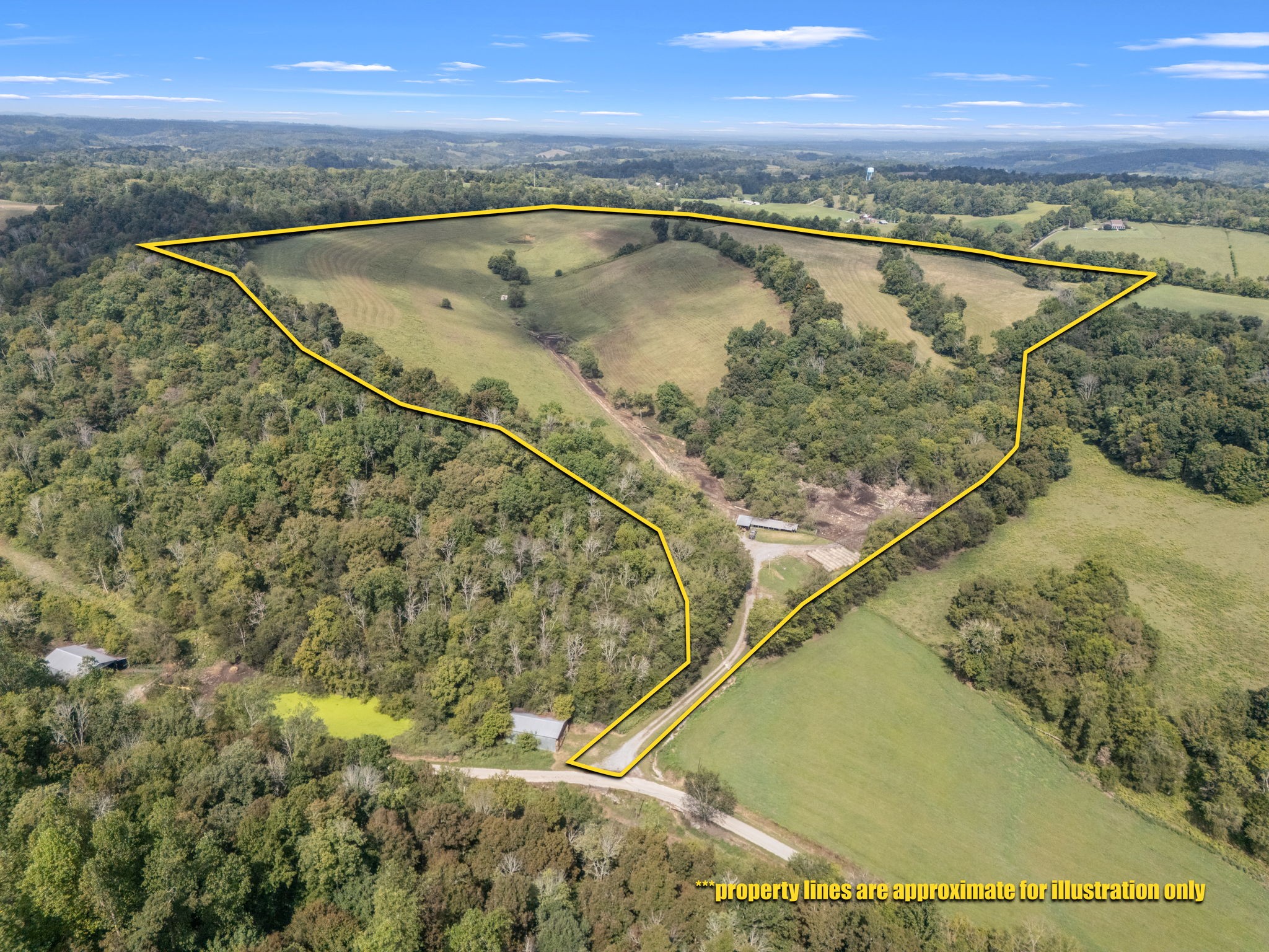 692 Anderson Road Shelbyville, TN 37160 - Photo 5 of 49 a view of a swimming pool and an outdoor seating
