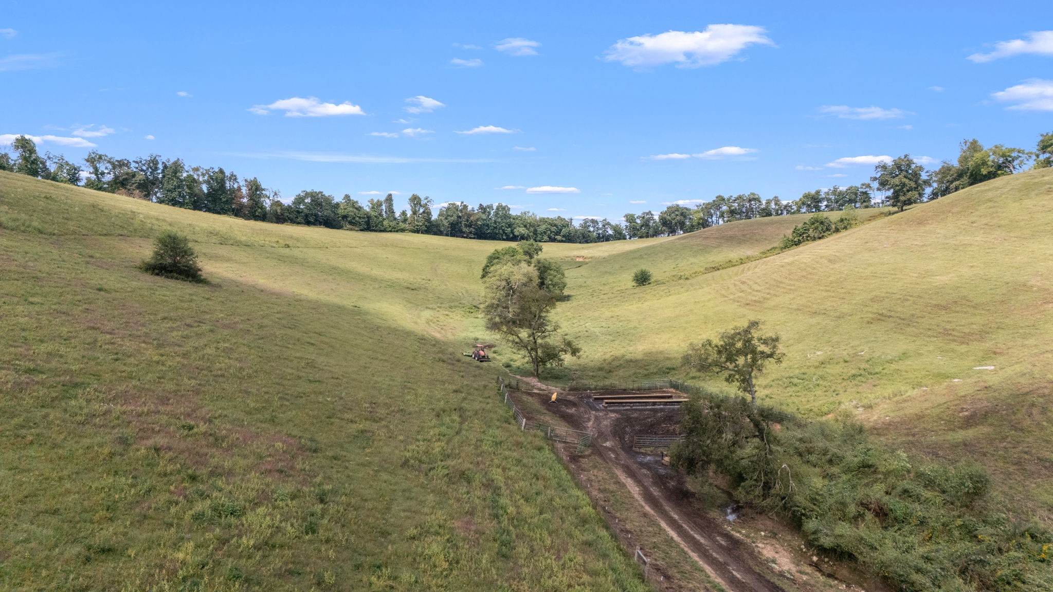 692 Anderson Road Shelbyville, TN 37160 - Photo 9 of 49 a view of a lake