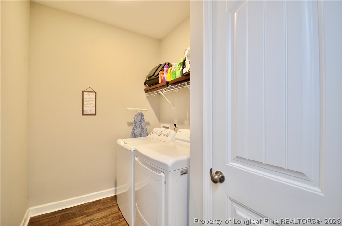1865 John B Carter Road Fayetteville, NC 28312 - Photo 15 of 49 a bathroom with a sink and mirror