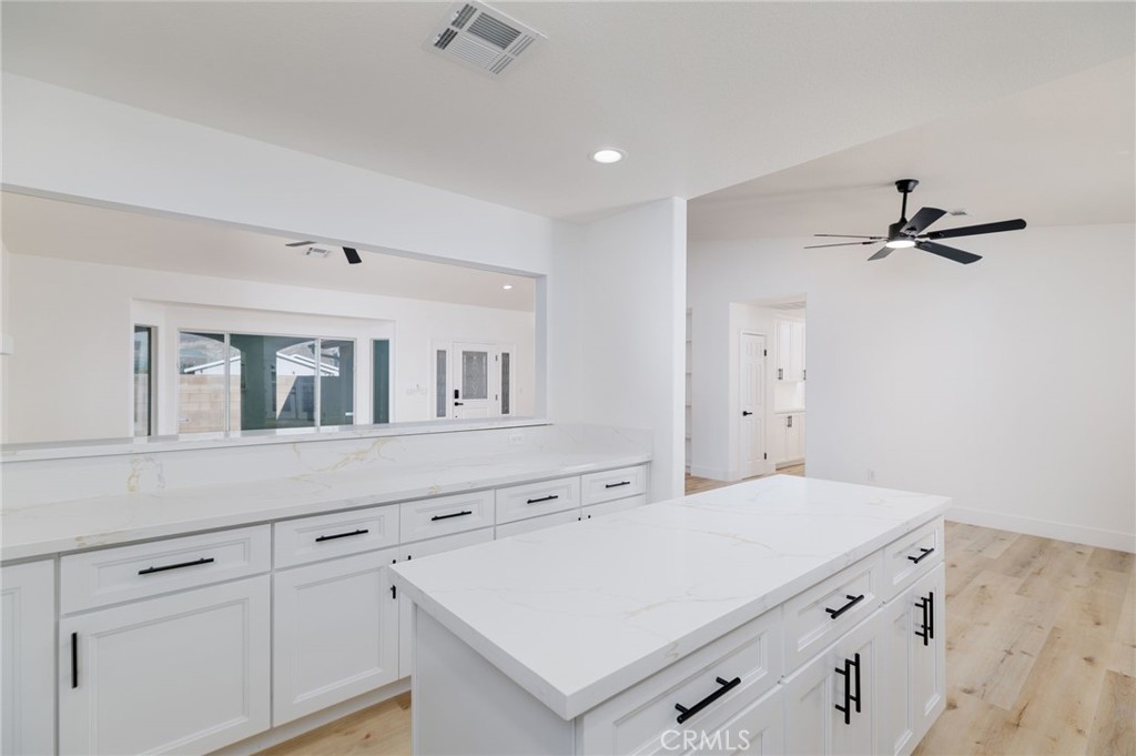 51621 Riza Avenue Cabazon, CA 92230 - Photo 12 of 32