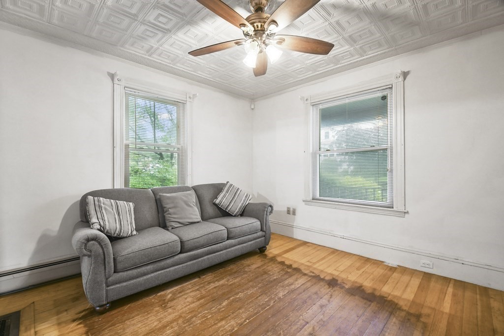 151 Bellevue Road Lynn, MA 01904 - Photo 7 of 32 Gallery Image 7