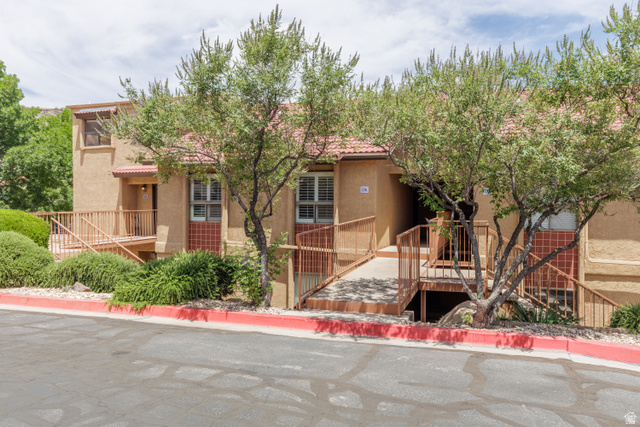 161 West 950 South, Unit D6 St. George, UT 84770 - Photo 3 of 21