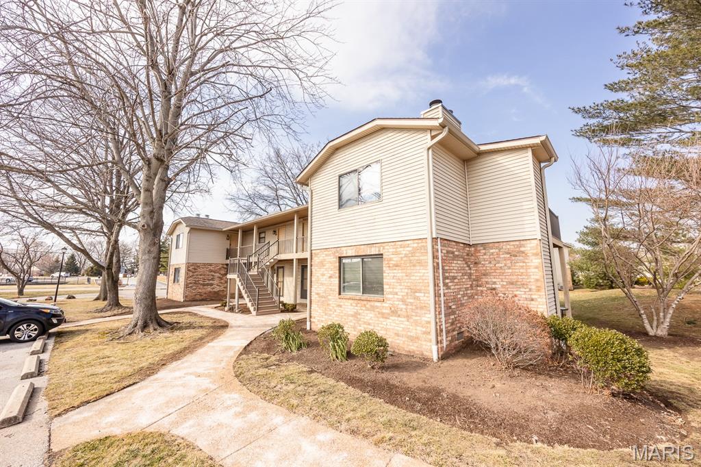 195 Eagle Ridge O'Fallon, IL 62269 - Photo 2 of 16