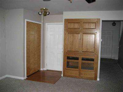 7294 Embury Road Grand Blanc, MI 48439 - Photo 3 of 10 20239395-2.JPG