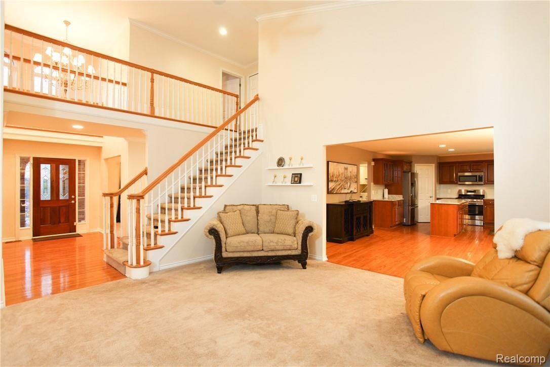510 Bloomer Ridge Drive Rochester, MI 48307 - Photo 13 of 48 510 Bloomer Ridge-12.jpg