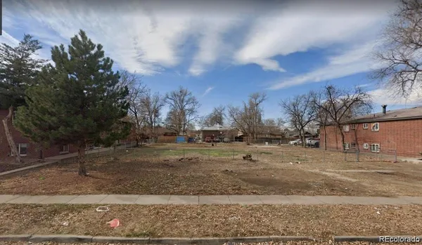 $625,000 | 1915 Dallas Street, Aurora, CO 80010