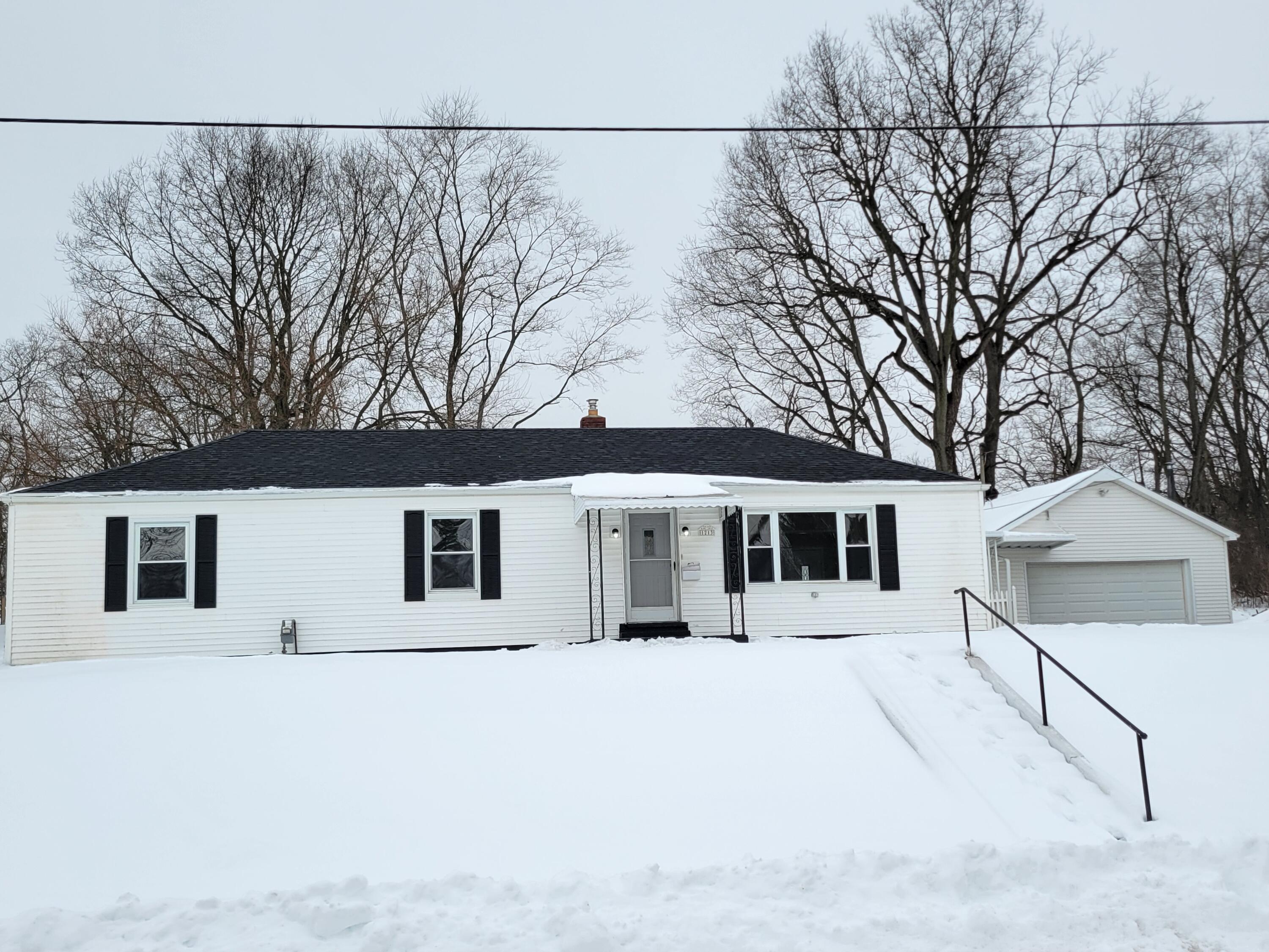 1213 Gable Street Springfield, OH 45505 - Photo 2 of 21
