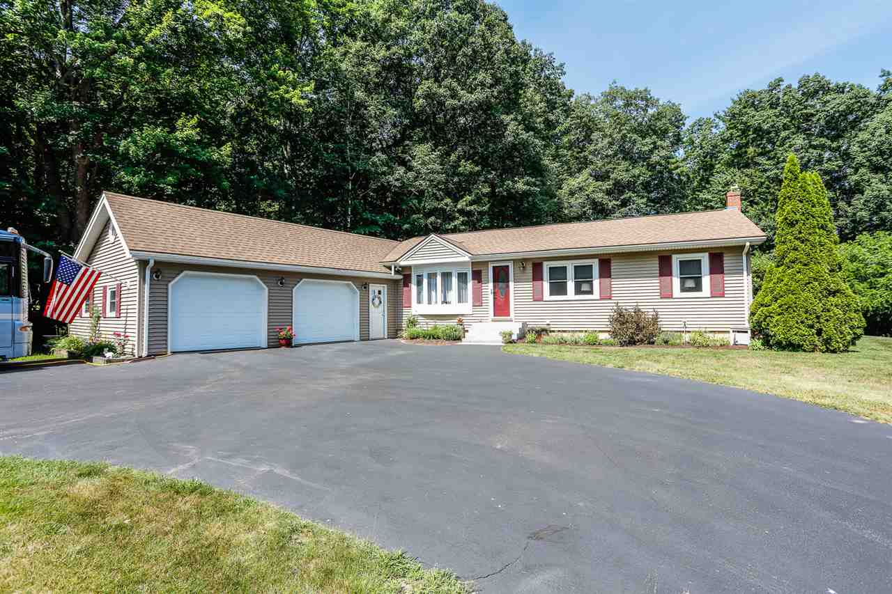 74 Mammoth Road Hooksett, NH 03106 - Photo 1 of 40