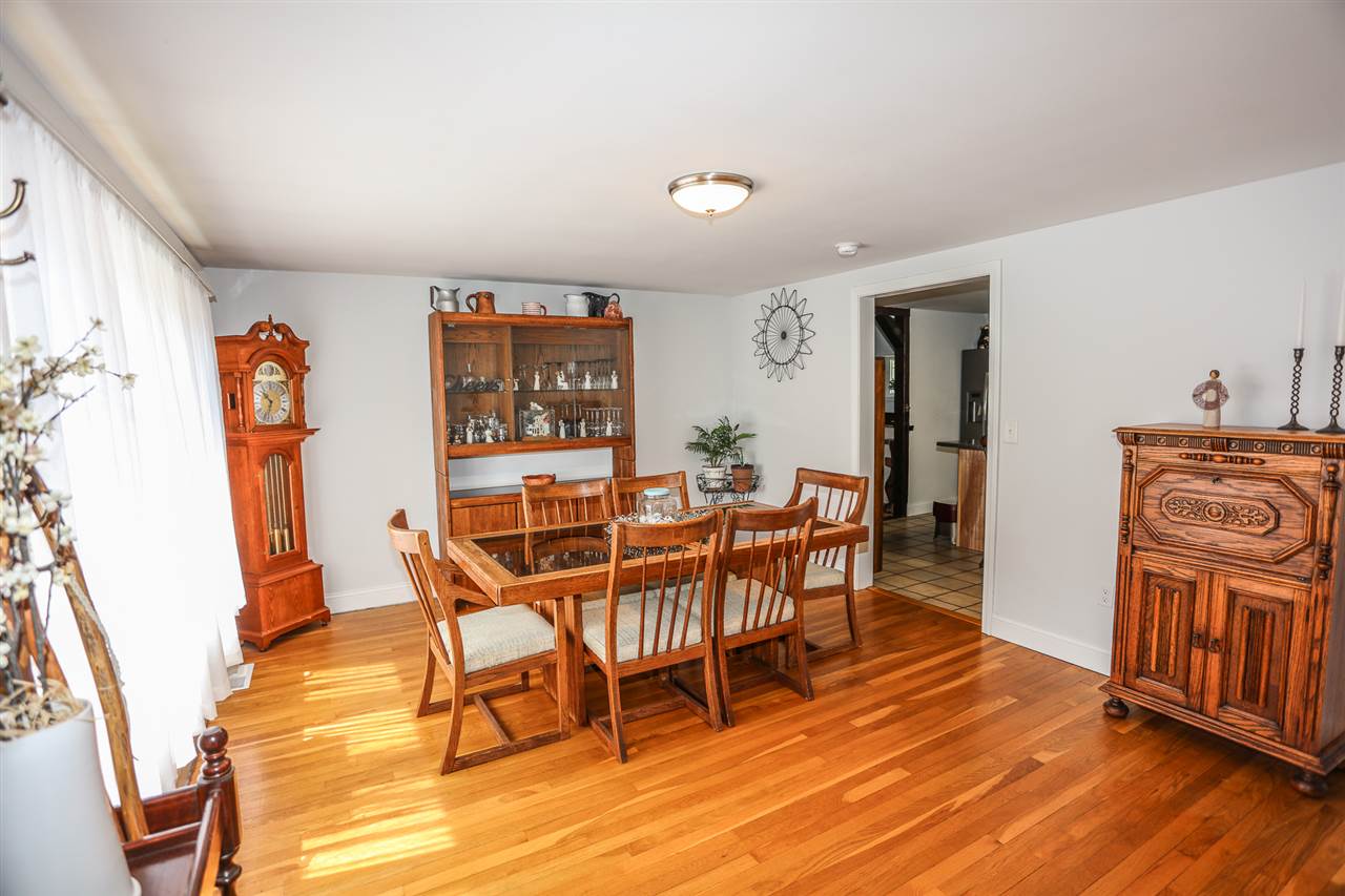 74 Mammoth Road Hooksett, NH 03106 - Photo 14 of 40