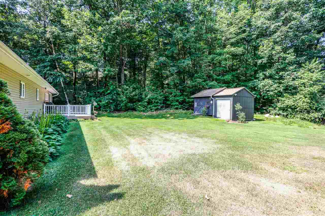 74 Mammoth Road Hooksett, NH 03106 - Photo 5 of 40