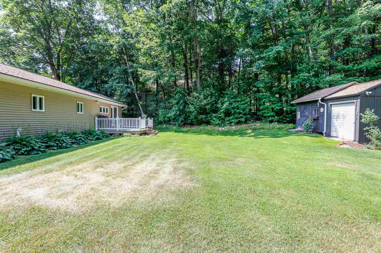 74 Mammoth Road Hooksett, NH 03106 - Photo 7 of 40