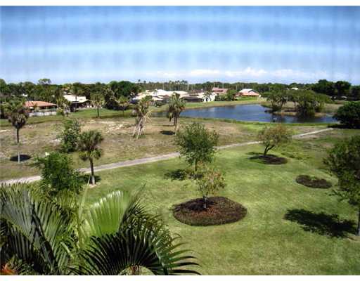 5650 Camino Del Sol, Unit 407 Boca Raton, FL 33433 - Photo 1 of 16 Primary Photo