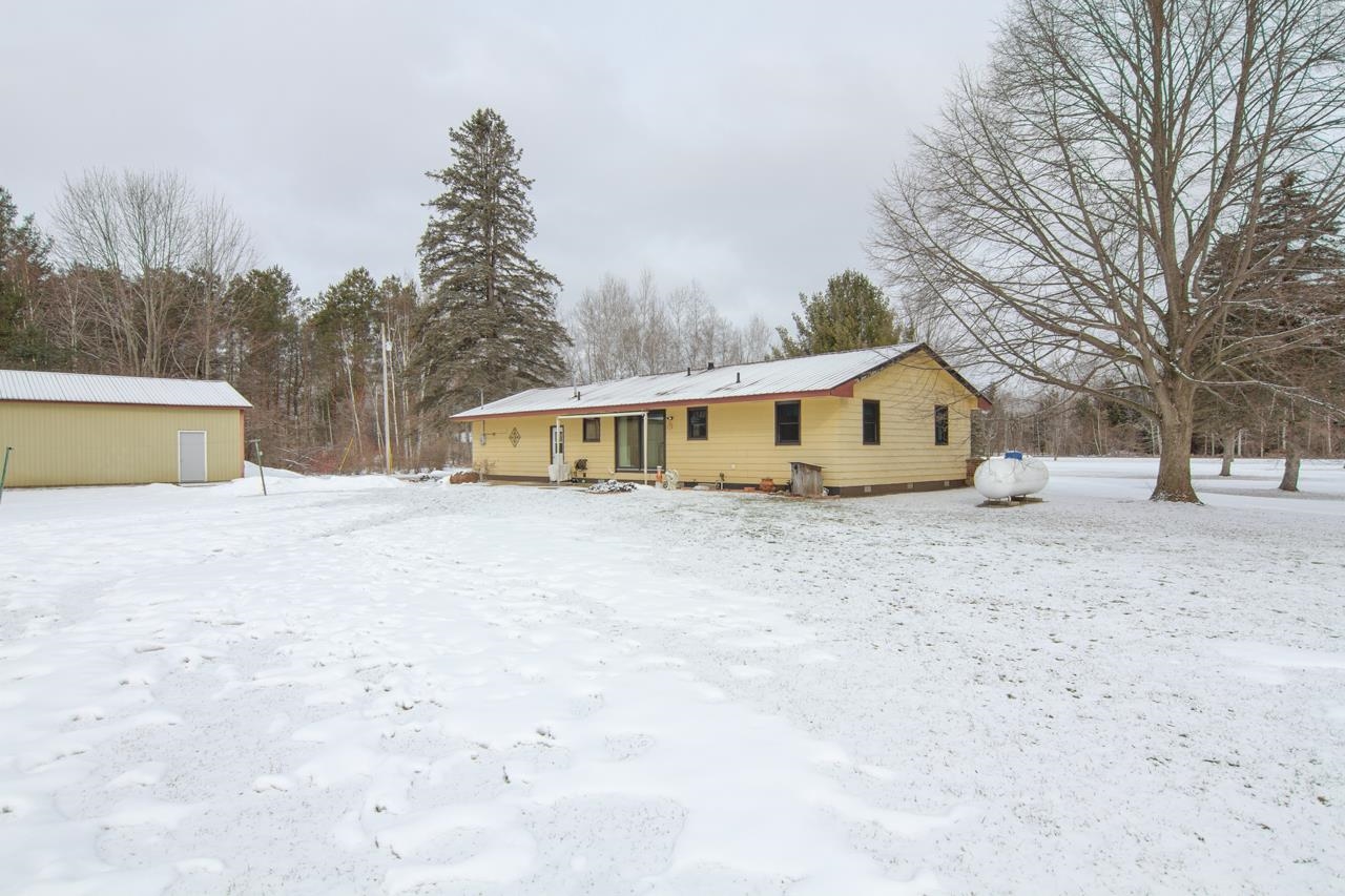 3873 West Curtis Road Coleman, MI 48618 - Photo 34 of 44 1909032-33.JPG
