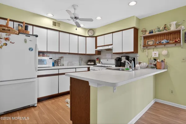 $525,000 | 3669 Highway 35, Unit 5, Lavallette, NJ 08735